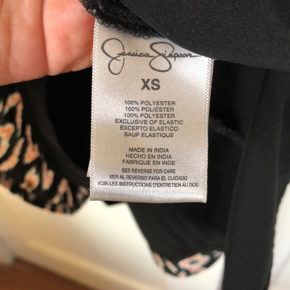 Black pattern strappy fit and flair dress - Picture 7 of 7